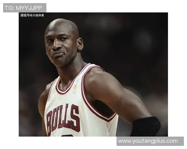 乔丹绝杀足球明星精彩瞬间回顾，感受运动之巅的激情与荣耀