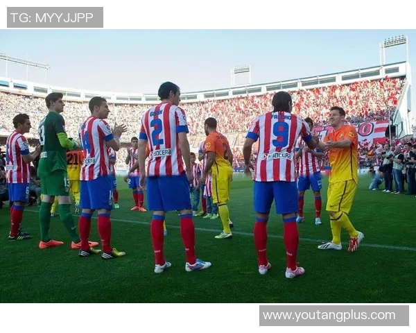 巴萨足球明星的辉煌历程与对球队的深远影响分析